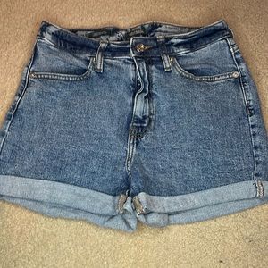 Wild Fable highest rise Jean shorts size 4